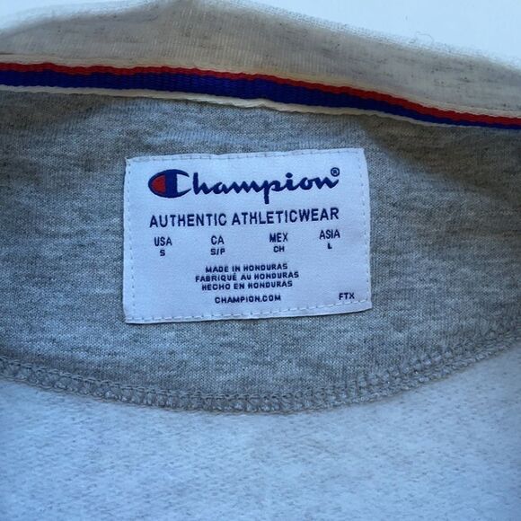 Champion Sweatshirt NWT, S  - Picture 3 of 4